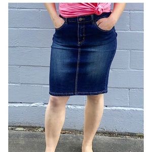 Judy Blue blue jean skirt